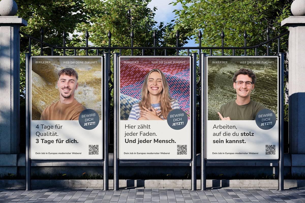 Drei Plakatmotive einer Recruiting-Kampagne mit Porträts junger Menschen vor einem Firmengelände.
