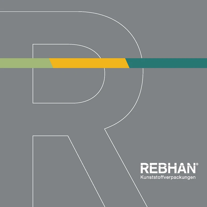 Graues Titelmotiv von REBHAN Kunststoffverpackungen mit stilisiertem „R“ und farbigen Linien.